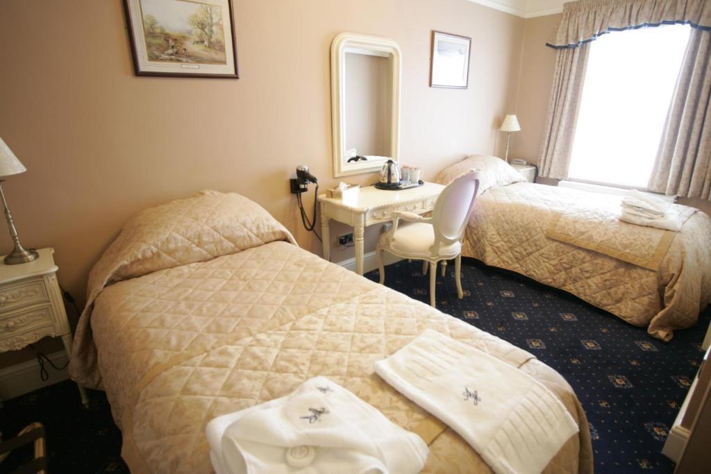 Abbington Hotel Stevenage Dış mekan fotoğraf
