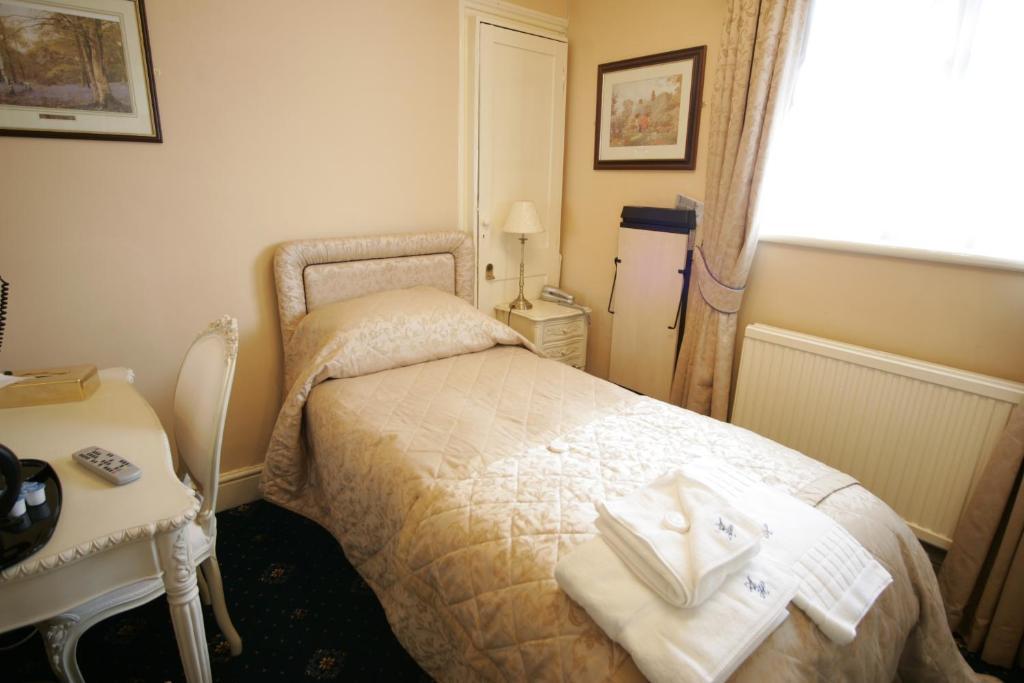 Abbington Hotel Stevenage Dış mekan fotoğraf