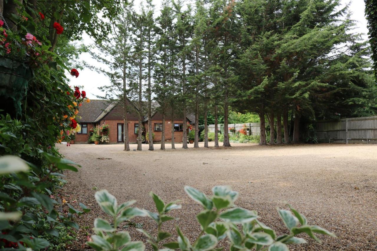 Abbington Hotel Stevenage Dış mekan fotoğraf